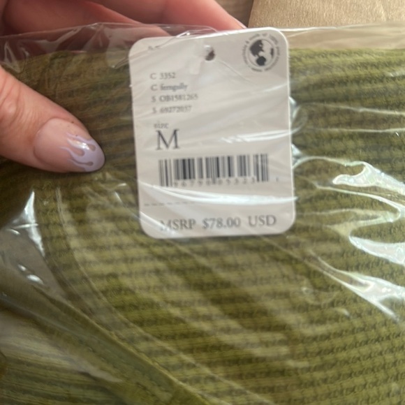 Free People Santa Clara Green V-Neck Thermal Dolman Sleeves Gorpcore Top - Picture 8 of 9